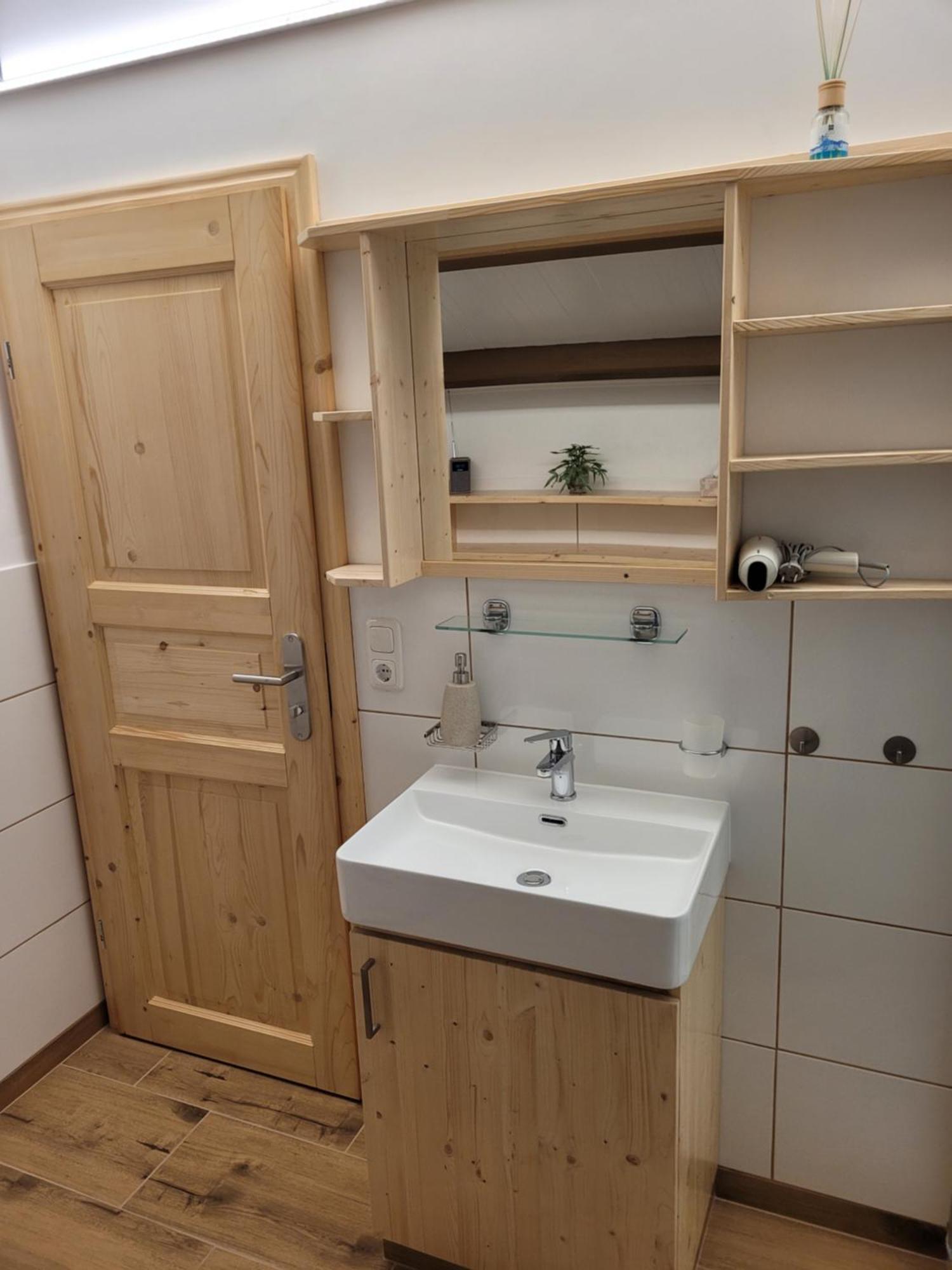 Ferienwohnung Wiesenhof Нойхоф-ан-дер-Цен Экстерьер фото